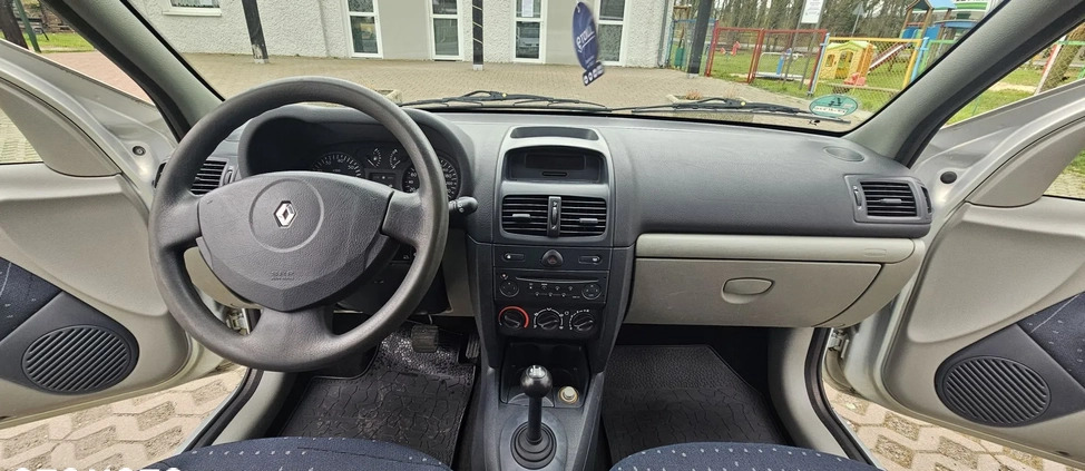 Renault Clio cena 6900 przebieg: 88000, rok produkcji 2003 z Braniewo małe 232